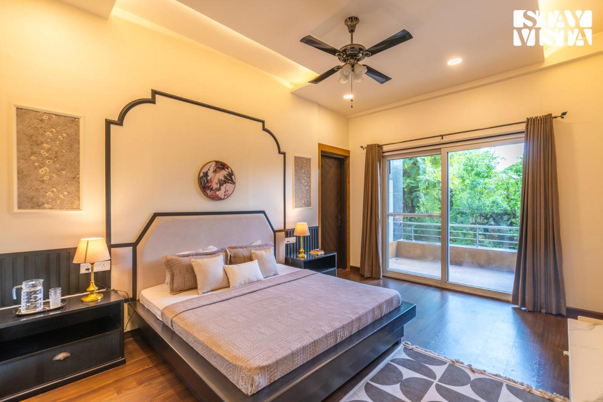 Stayvista At Wandering Vines Indoor Pool 4Bhk Luxury Villa In Delhi Sohna ภายนอก รูปภาพ